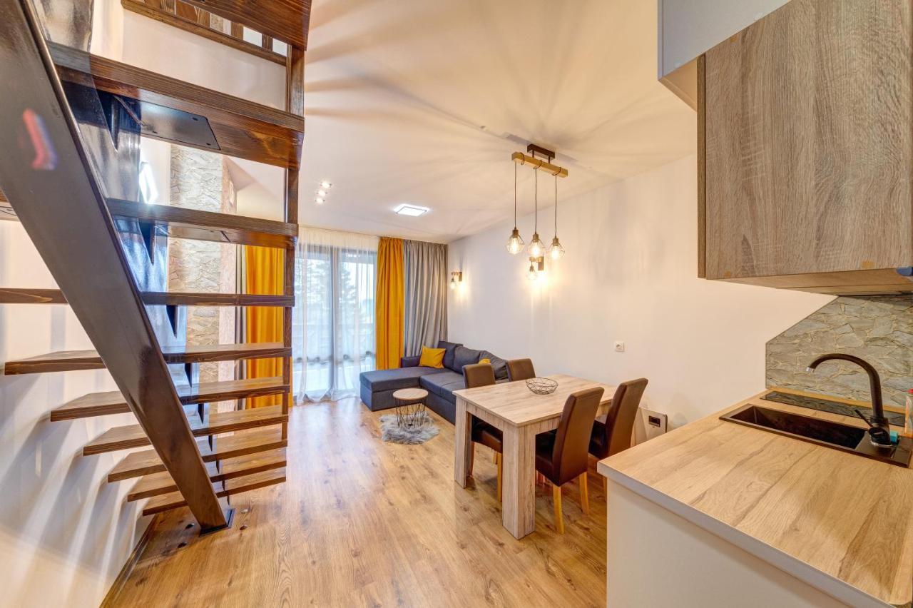 Skyday Penthouse Deluxe At Oak Residence Smoljan Exterior foto